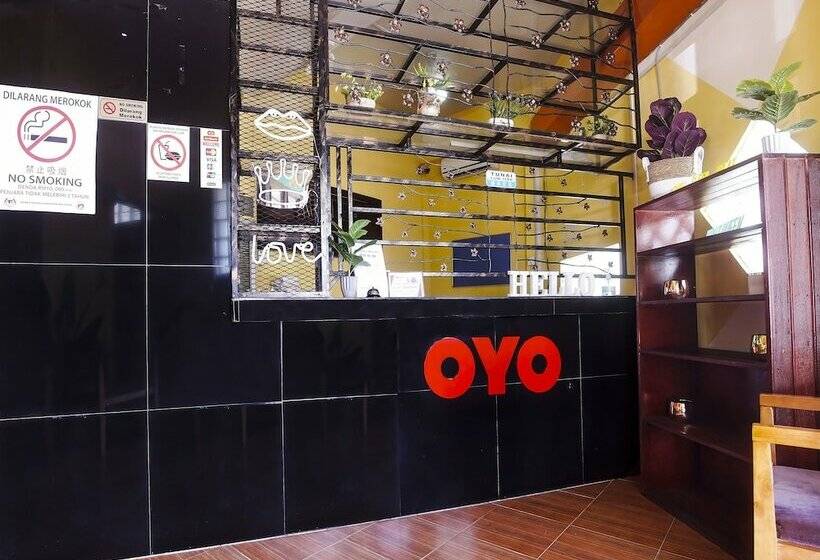 Отель Night Queen Salak Tinggi