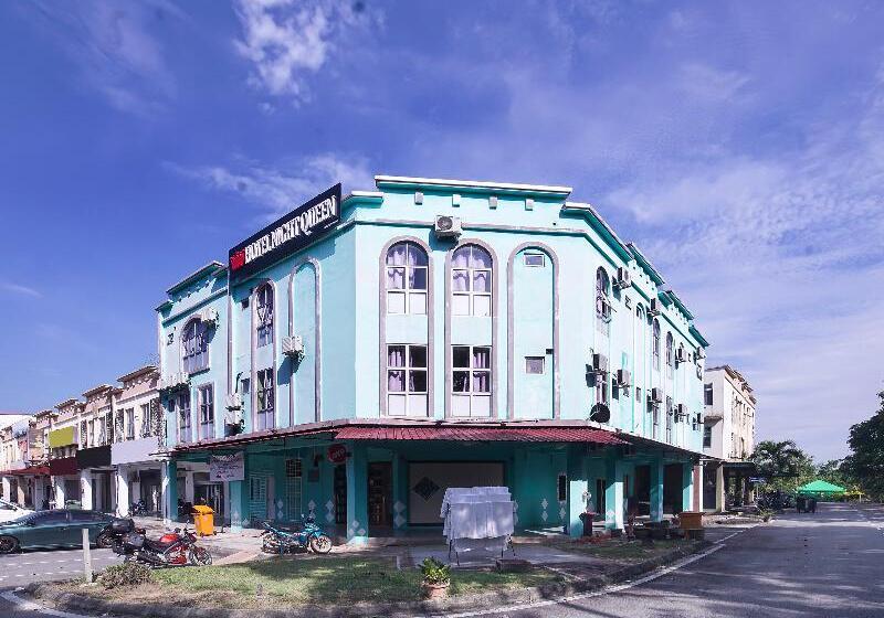 Отель Night Queen Salak Tinggi