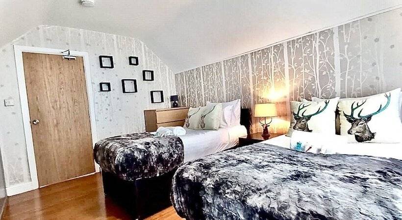 ペンション Amara House