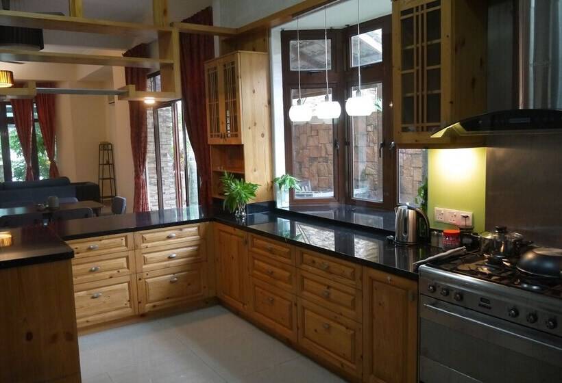 פנסיון Batu Ferringhi Homestay