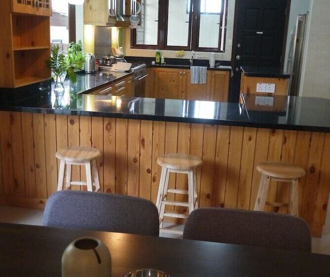 פנסיון Batu Ferringhi Homestay