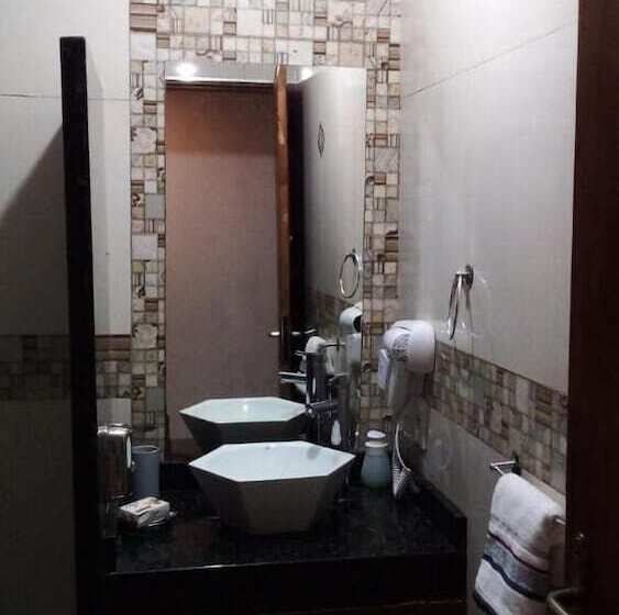 بنسيون Betmar Alojamiento En Centro De Artigas