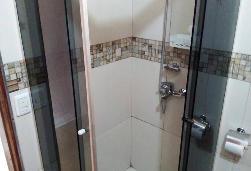 بنسيون Betmar Alojamiento En Centro De Artigas