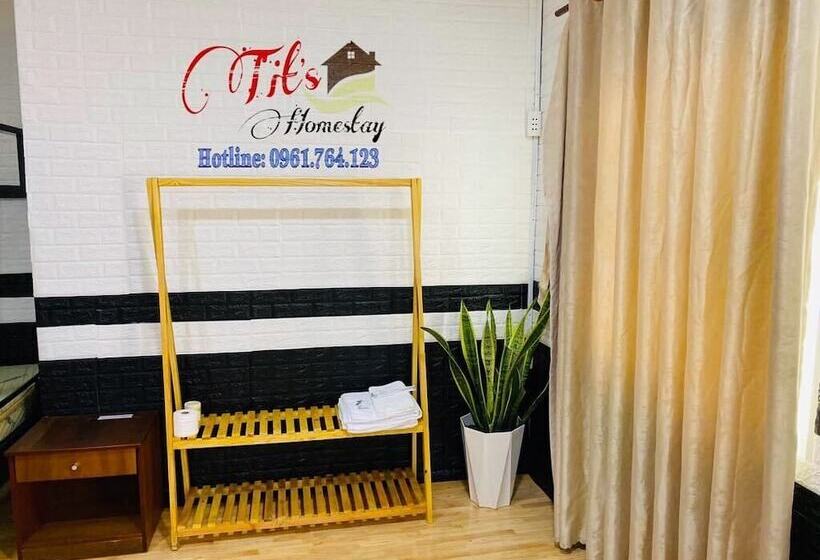 پانسیون Homestay Tits