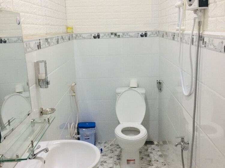 پانسیون Homestay Tits