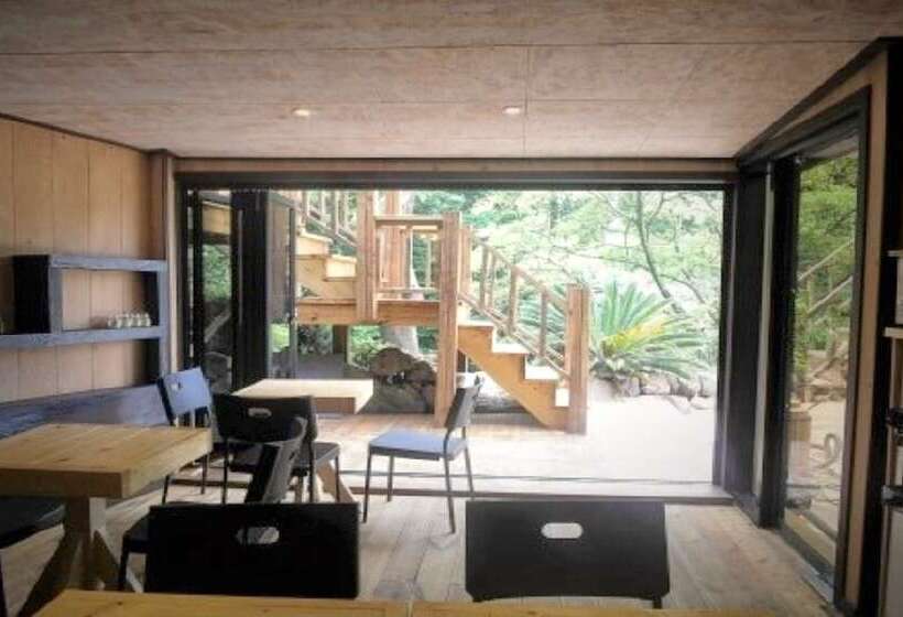 بنسيون Jeju Ttorang Guest House