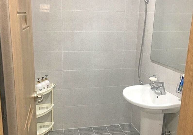 بنسيون Jeju Ttorang Guest House