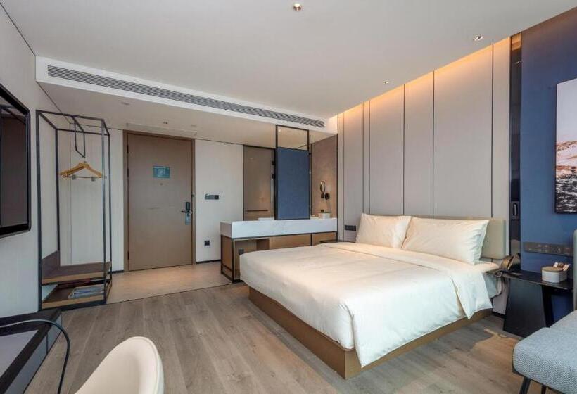 Atour Hotel Hangzhou East Railway Station West Square