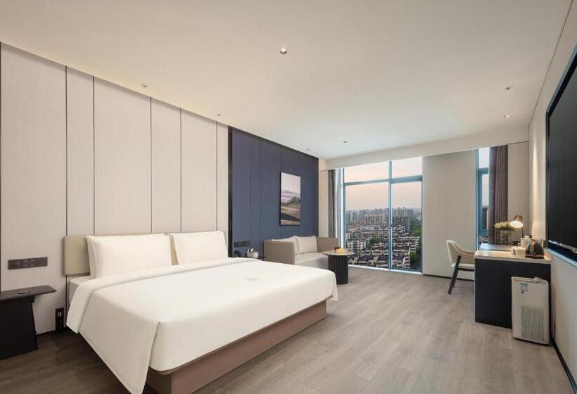 Atour Hotel Hangzhou East Railway Station West Square