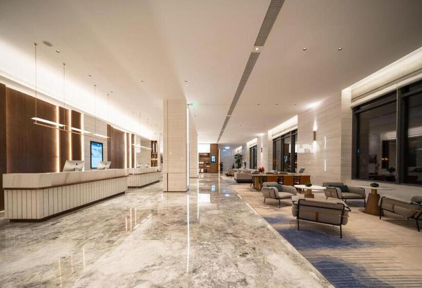 Atour Hotel Dalian Development Zone