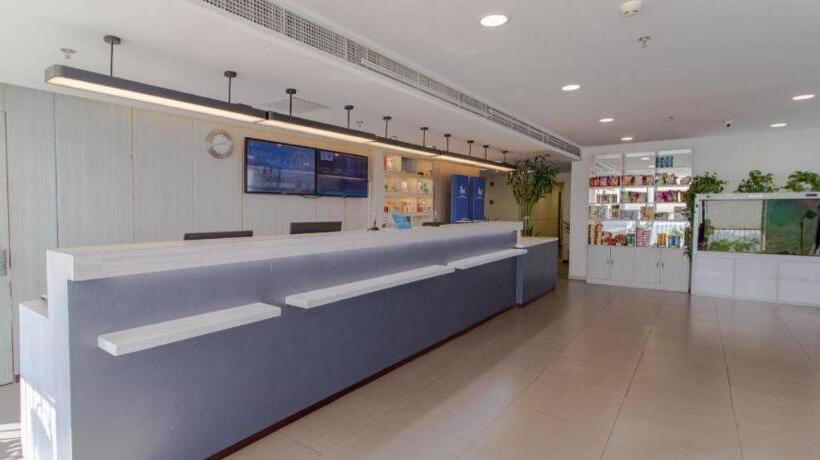 Hanting Hotel Dalian Sports Center