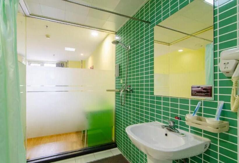 בית מלון כפרי Hi Inn Hightech Wanda Plaza