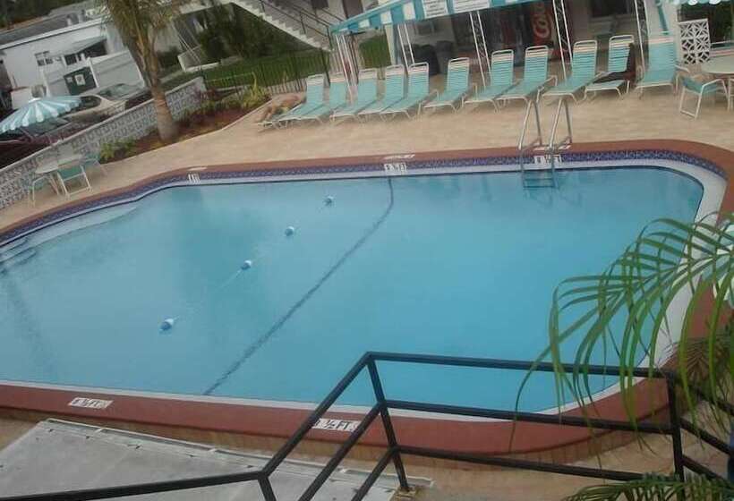 Belleair Village Motel