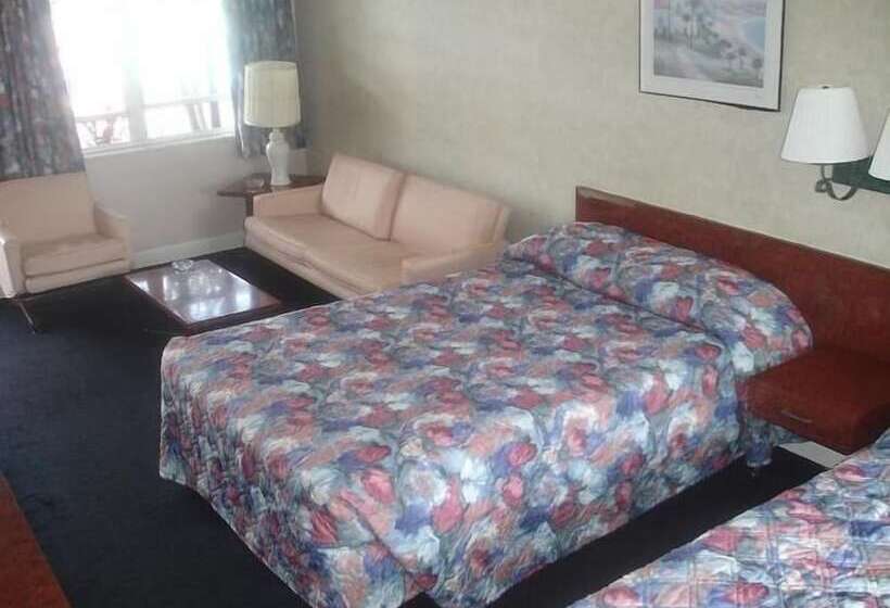 Belleair Village Motel