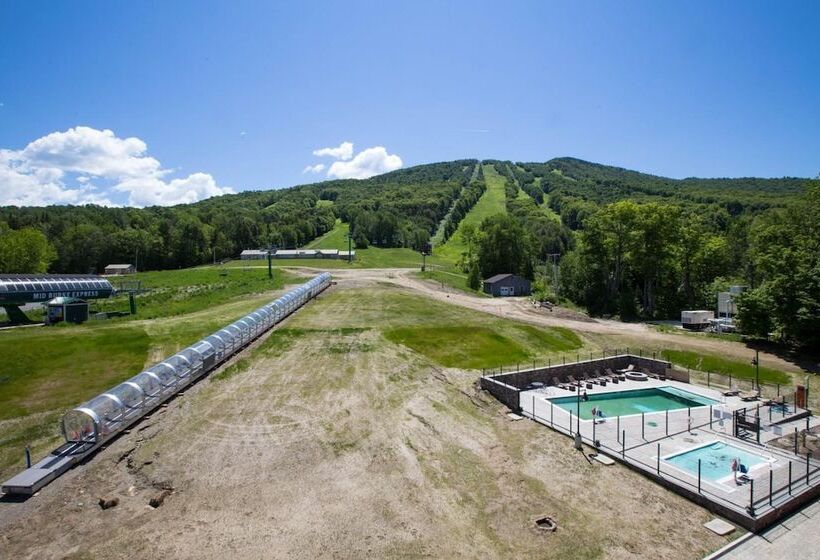 Burke Mountain Hotel & Conference Center