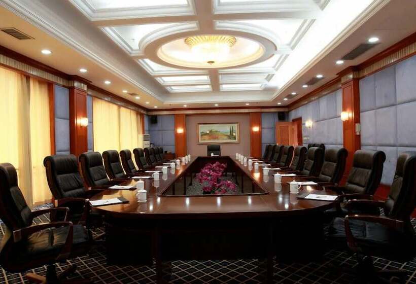 Country Garden Phoenix Hotel Jingmen