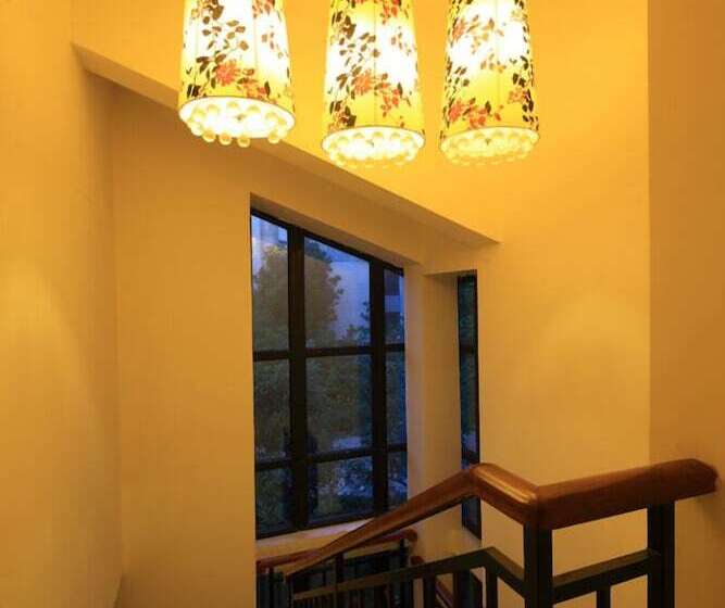 Country Garden Phoenix Hotel Jingmen