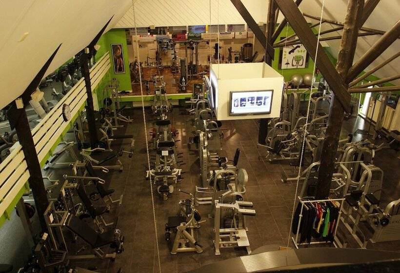 Отель Appartementen Klaver Vier