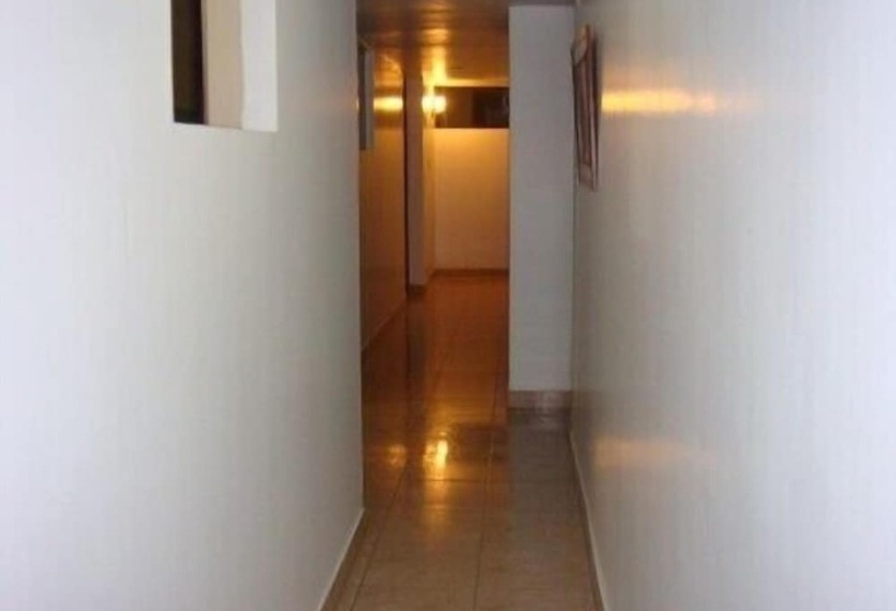 هتل Begonias Chiclayo