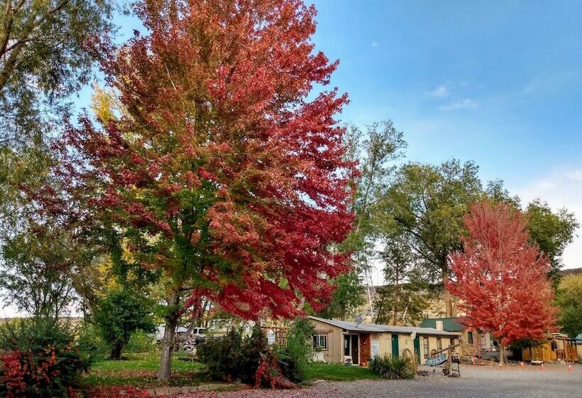 فندق Billingsley Creek