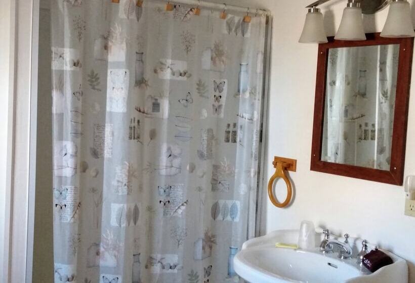 فندق Billingsley Creek