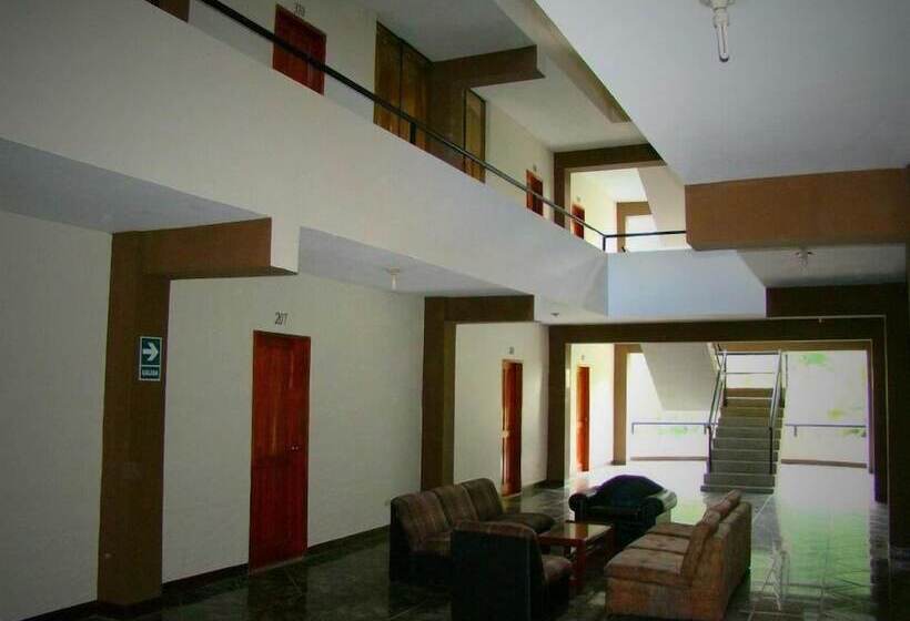 هتل Chanchamayo Inn