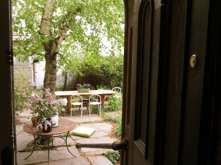 酒店 Church Des Artistes Guest House