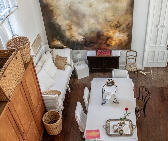 酒店 Church Des Artistes Guest House