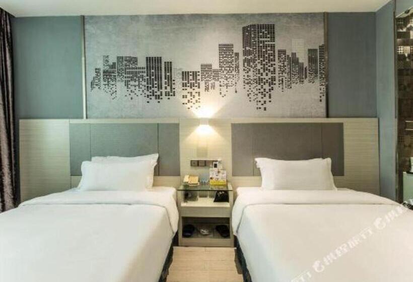 هتل City Comfort Inn Nanning Kuaihuan Building Materials Market Yongwu Road Metro Station