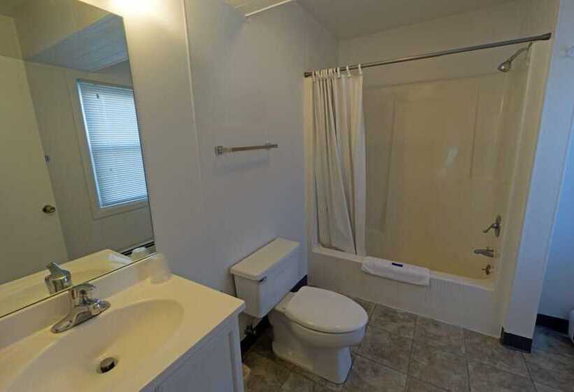 فندق Cold Creek Inn