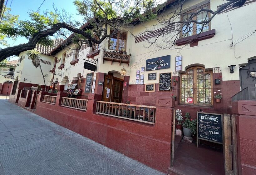 فندق Conchita Flores B&b