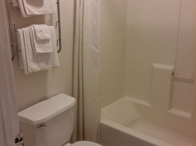 酒店 Country Regency Inn & Suites