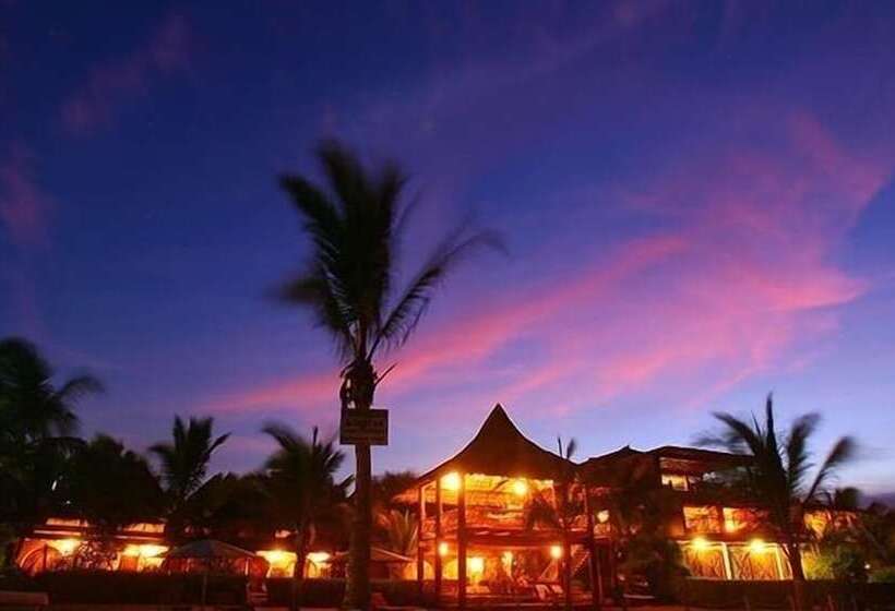 בית מלון כפרי Del Wawa Beach Front