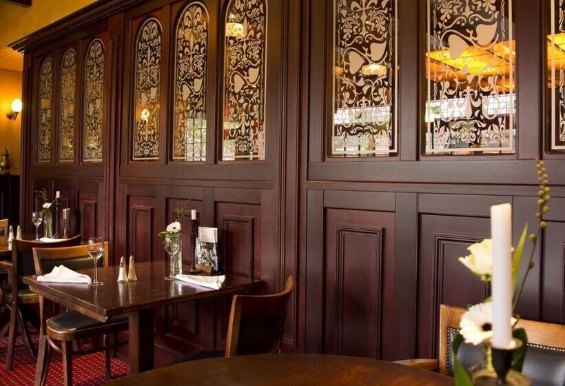 Отель Duhoux Leeuwarden