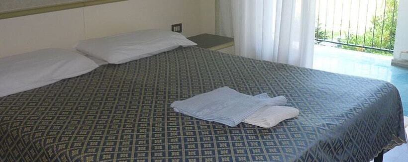 בית מלון כפרי Europa