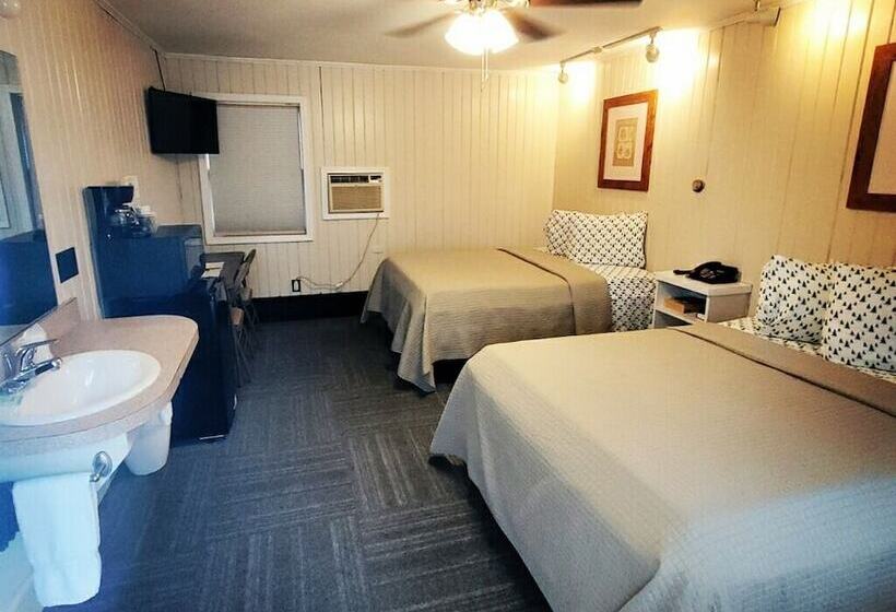 호텔 Evergreen Inn