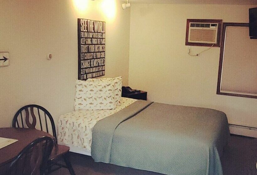 호텔 Evergreen Inn