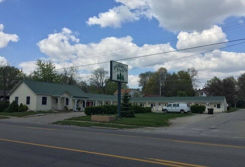 호텔 Evergreen Inn