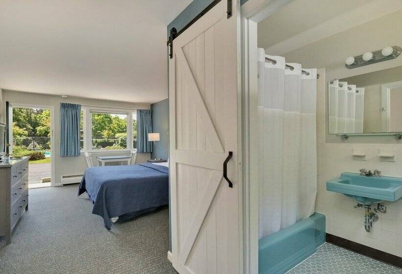 فندق Handkerchief Shoals Inn