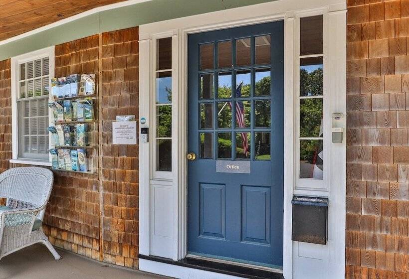 فندق Handkerchief Shoals Inn