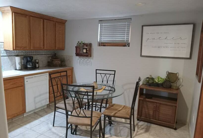 فندق Hitching Horse Inn