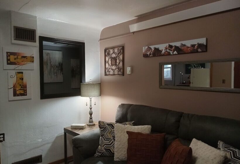 فندق Hitching Horse Inn