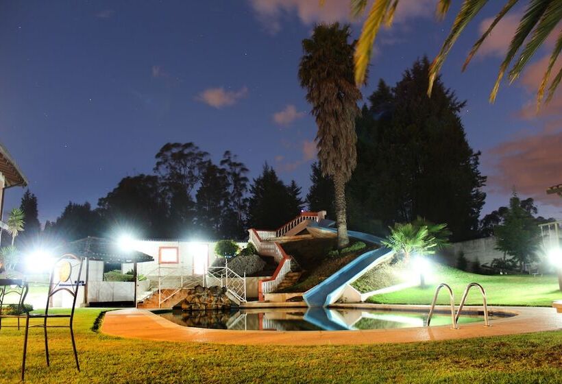 בית מלון כפרי Hosteria San Carlos Tababela