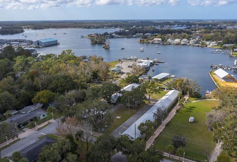 فندق King S Bay Lodge