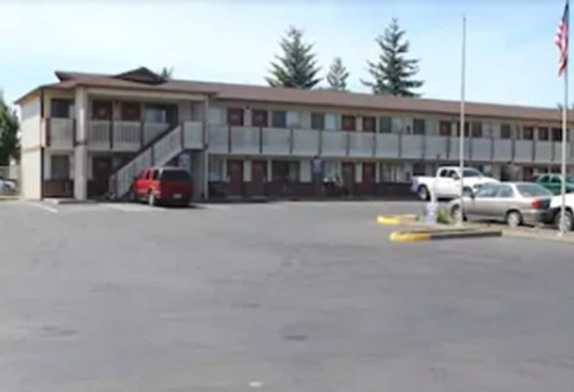 בית מלון כפרי Kings Motor Inn