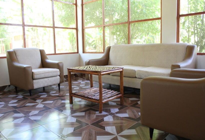 هتل La Ramada Lodge Tarapoto Peru