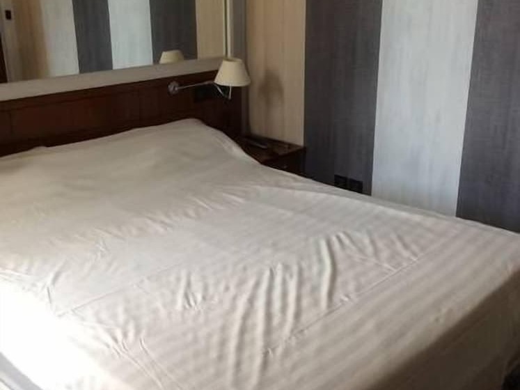 酒店 Le Paname Clichy