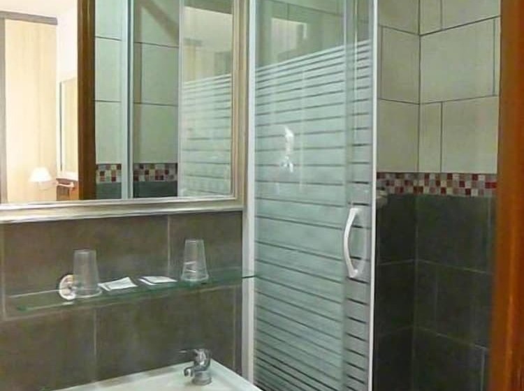 酒店 Le Paname Clichy