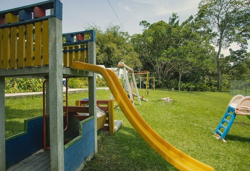 فندق Los Colores Ecoparque