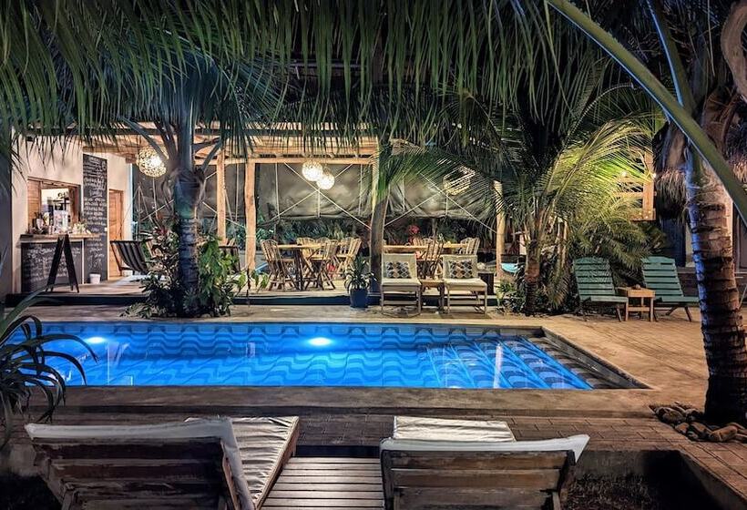 فندق Nayal Lodge